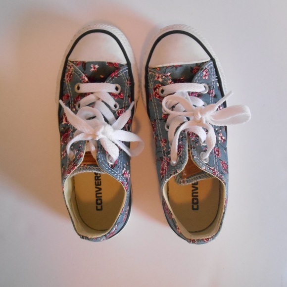 Converse Other - Converse All Star Girls Shoes Size 11